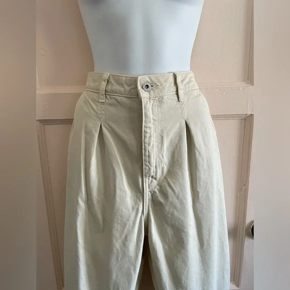 Zara cream high rise, barrel leg jeans size 8 - Picture 2 of 3